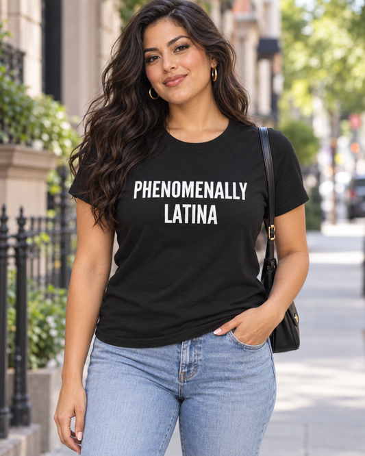 Camiseta Fenomenalmente Latina | Camiseta Orgullo Latino, Camiseta con Texto Atrevido